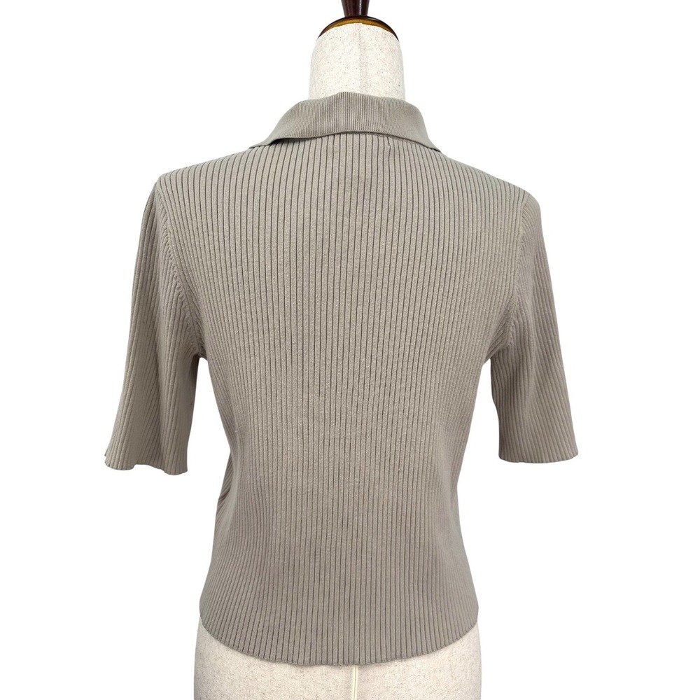 H&M Khaki Tan Ribbed Button Front Short Sleeve Cropped Knit Top Women's Medium - Picture 4 of 10